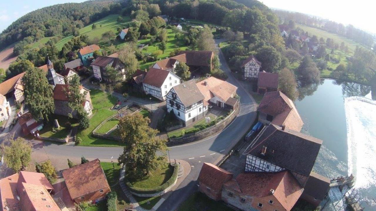 Ferienappartments Kirchhof Sallmannshausen Exterior foto